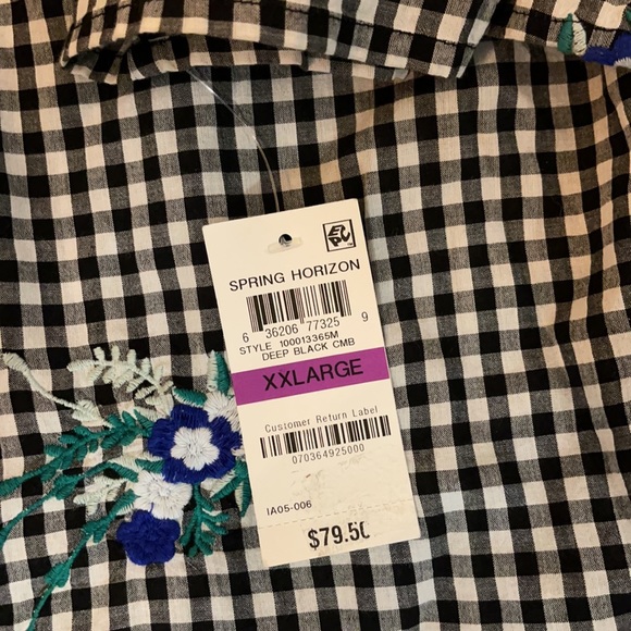 Charter Club Gingham Floral Embroidered Blouse NWT - Picture 3 of 15